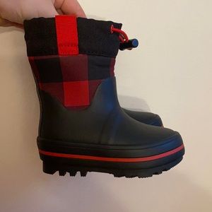 Size 5 Cat&Jack winter boots
